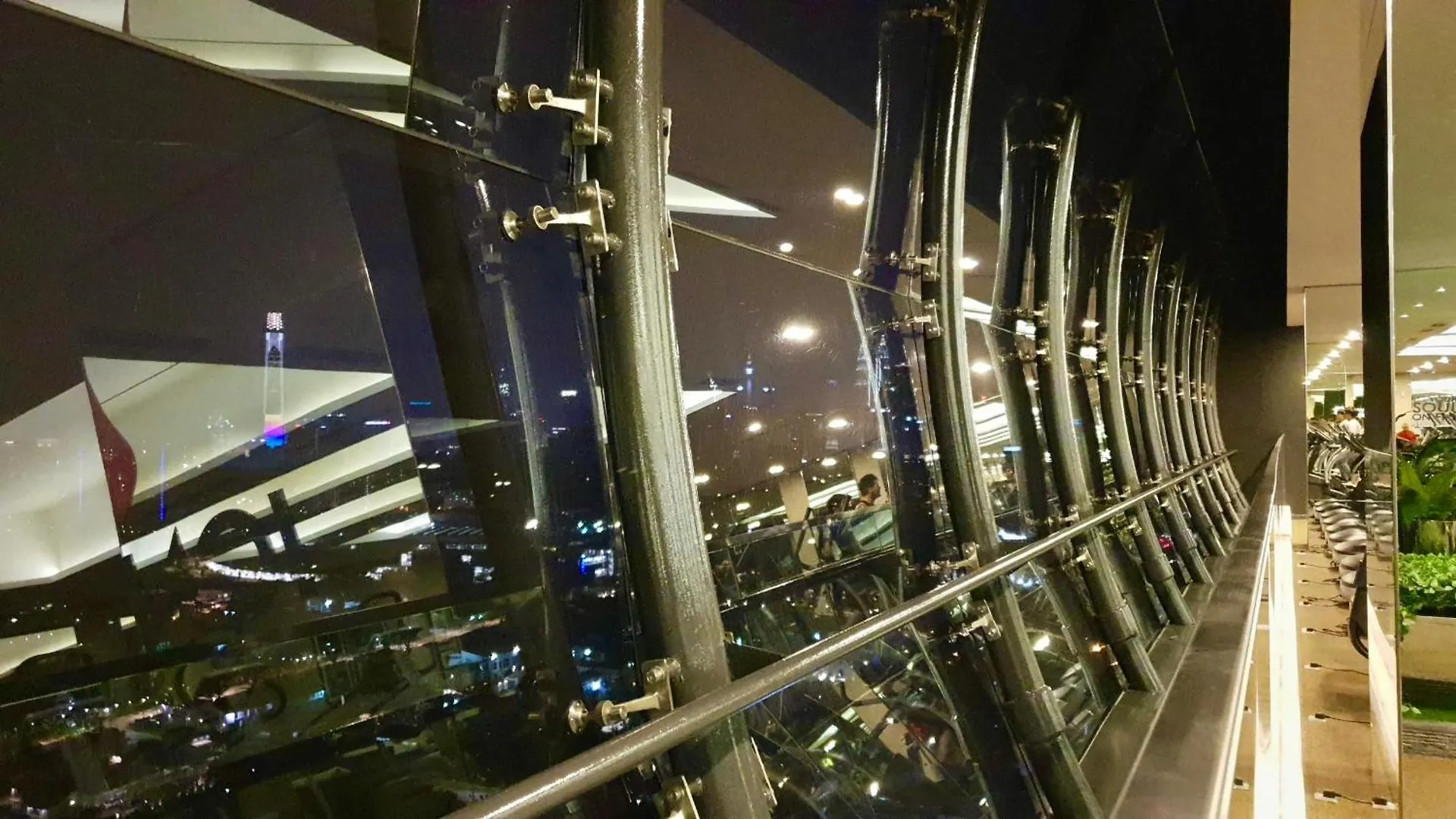 M City Ampang Klcc Lake View Pool Kuala Lumpur Apartamento