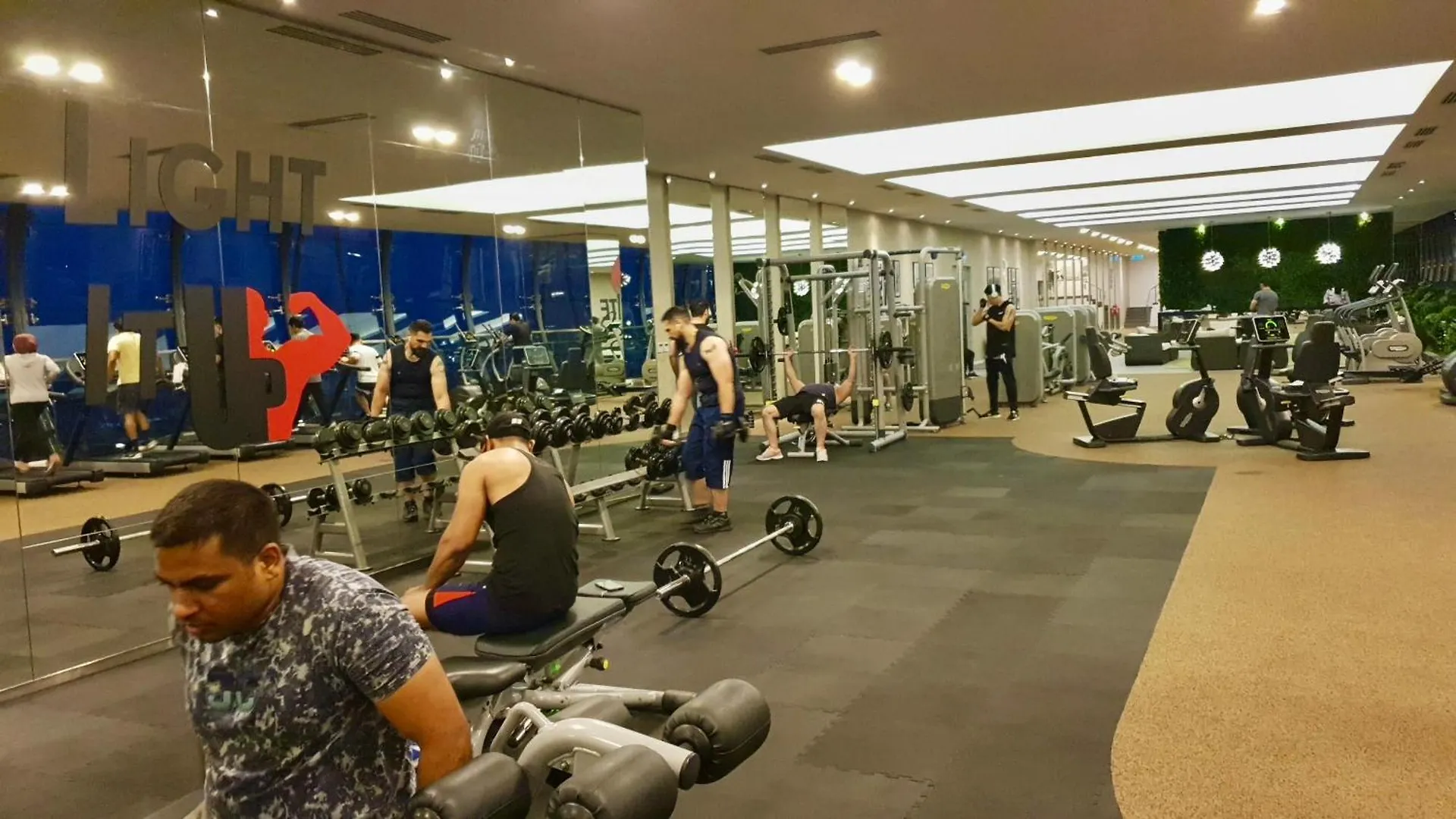 M City Ampang Klcc Lake View Pool Κουάλα Λουμπούρ Μαλαισία