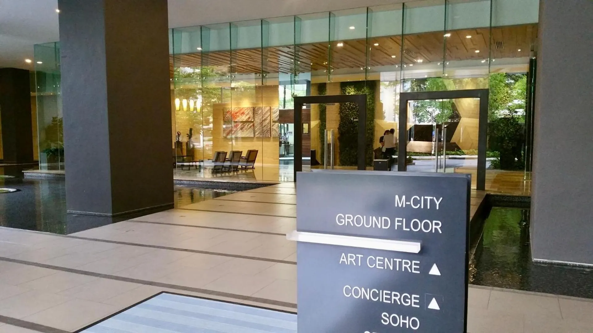 Apartamento M City Ampang Klcc Lake View Pool Kuala Lumpur
